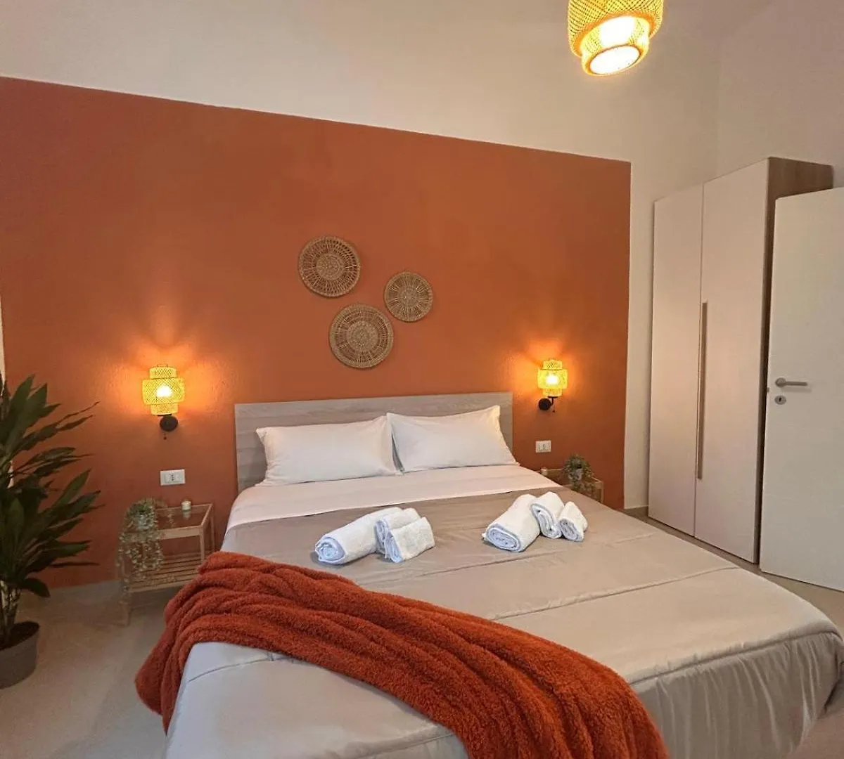 Zisa Apartment Palermo 0*,  Italy